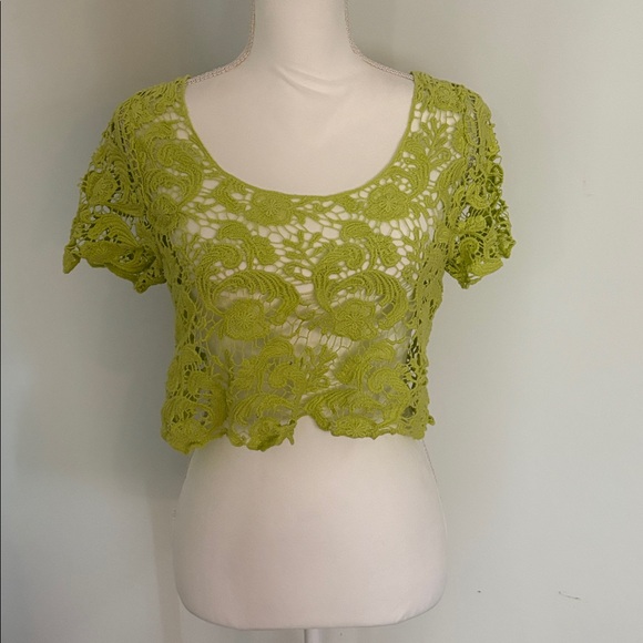 Charlotte Russe Tops - Y2K Green Lace Floral Mesh crochet crop cropped Top M